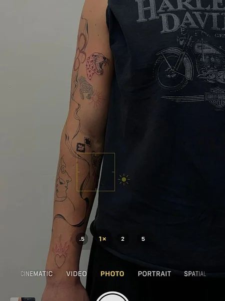 Nae's artwork background